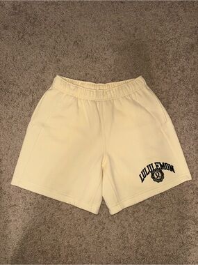 Lululemon oversized shorts 7” sz S